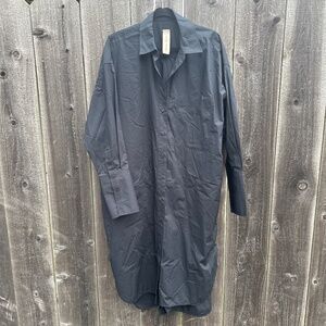 Lee Mathews Workroom Size 3 (Large, Size 8)